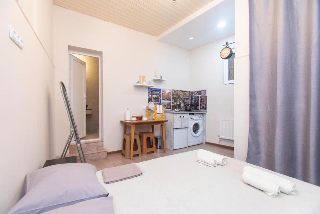 Tbilisuri Ezo room 4